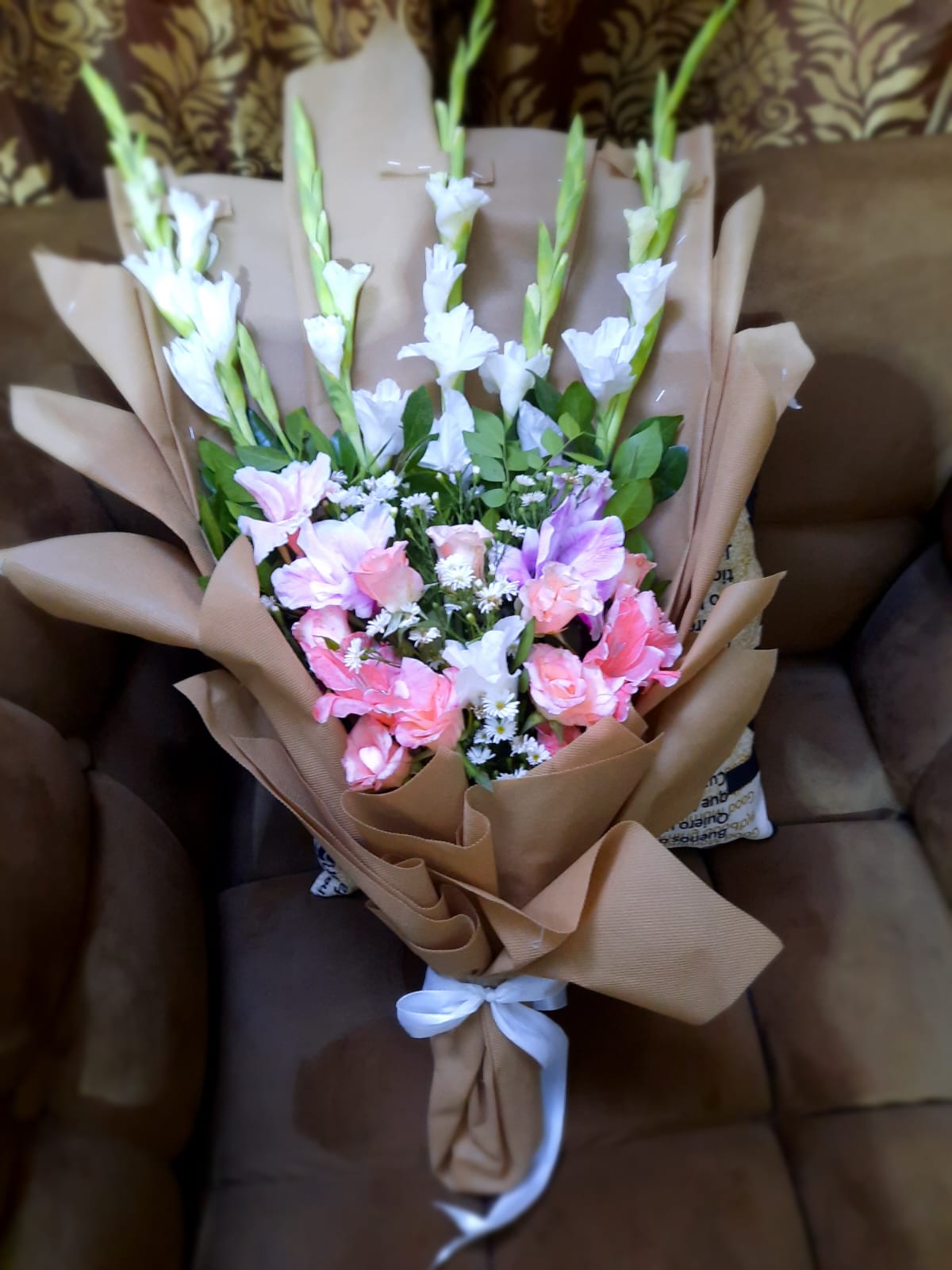 WhatsApp Image 2026-04-25 at 17.31.42 (1) Pink Roses - Image 1
